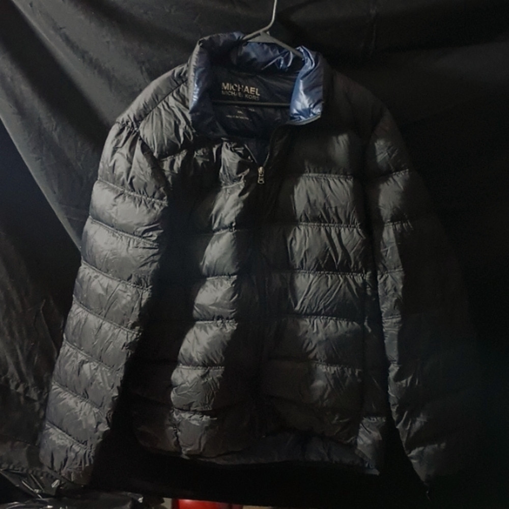 Men's Michael Kors XXL black and blue winter puffy coat